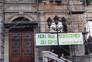 Poussières QPO 1981